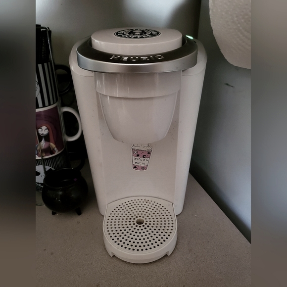 Keurig Kitchen Keurig Single Serve Whiteread Description Poshmark